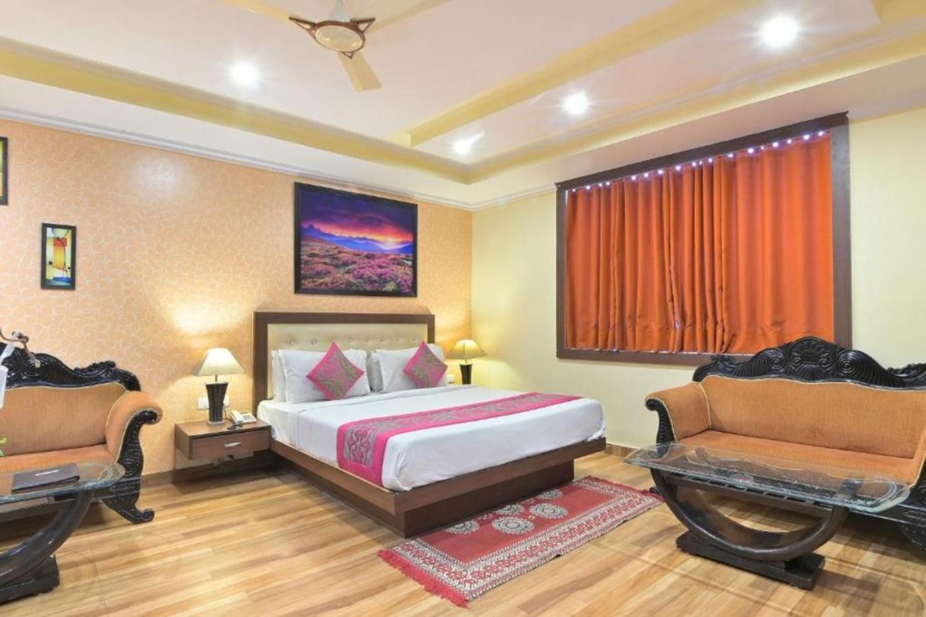 Hotel Castle Blue New Delhi Near Igi Airport Exterior foto